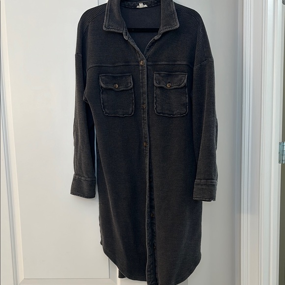 Anthropologie Pilcro Charcoal Grey Shacket - Picture 4 of 8